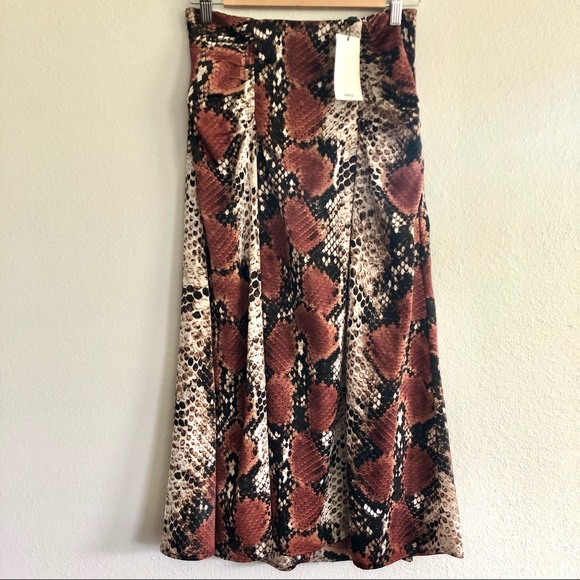 Mango Dresses & Skirts - [NWT] MNG Animal Print Midi Skirt w Ruched Waist & Side Slit Size S